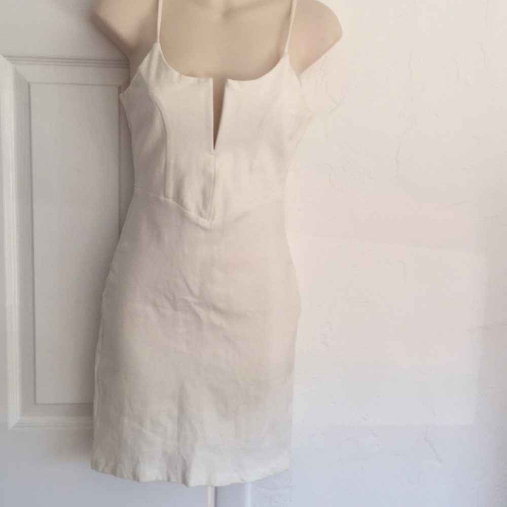 White stretchy dress